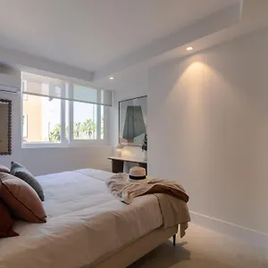 Apartamento La Malagueta By Sharingco - Estudios Y Apartamentos Premium En Muelle Uno, Málaga
