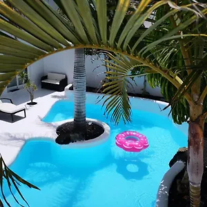 Lujo Tranquila Con Piscina A 5 Min Playa , Corralejo Spain
